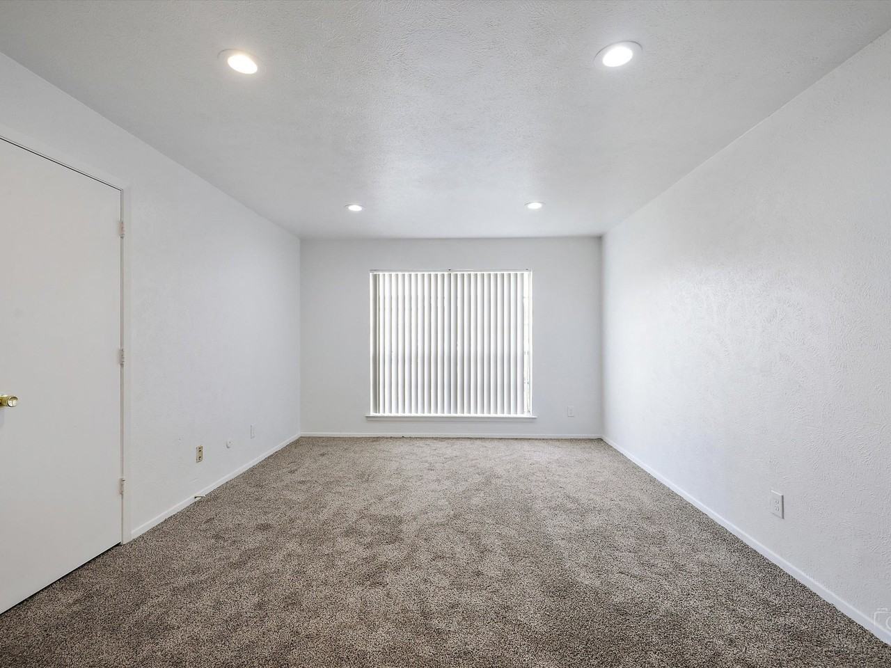 3432 Great Trinity Forest Way #2063 - Photo 6 of 40