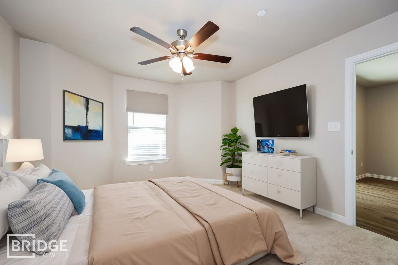 1244 Sunnyvale Ln - Photo 6 of 13