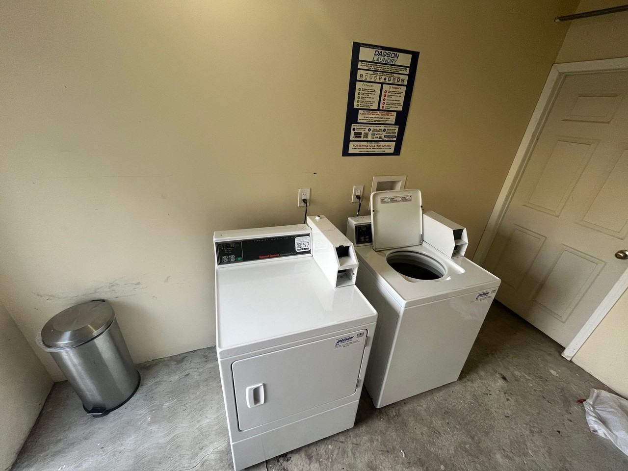 478 Landfair Ave - Photo 3 of 4