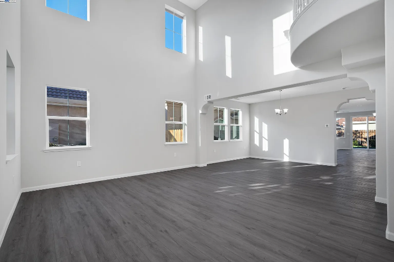 161 Nabor Ct - Photo 4 of 8