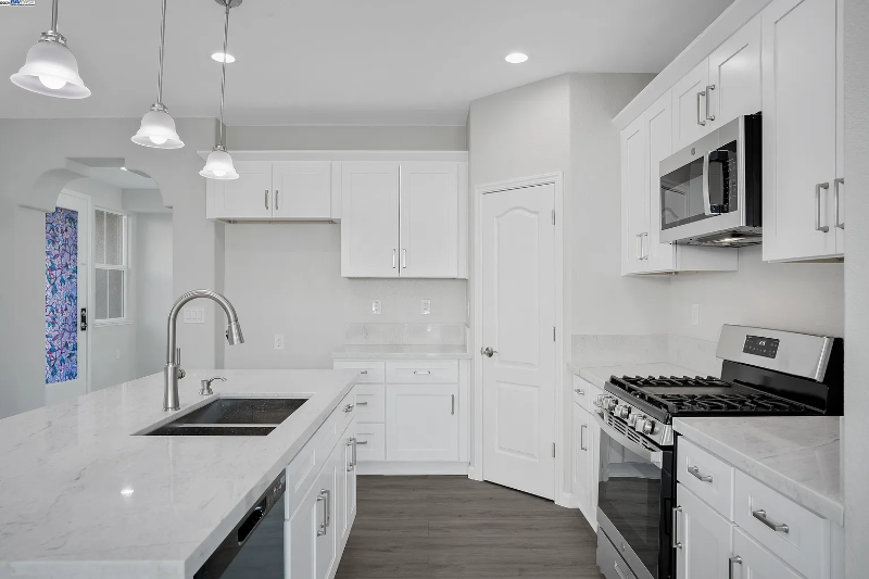 161 Nabor Ct - Photo 6 of 8