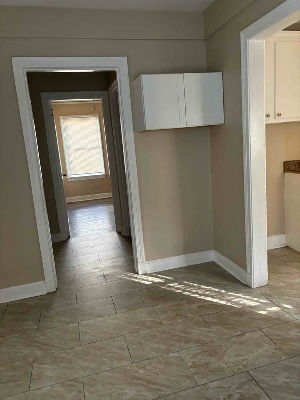 3067 Pershing Ave - Photo 5 of 15