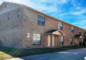 featured image of 1805 Cedarhill Dr #A