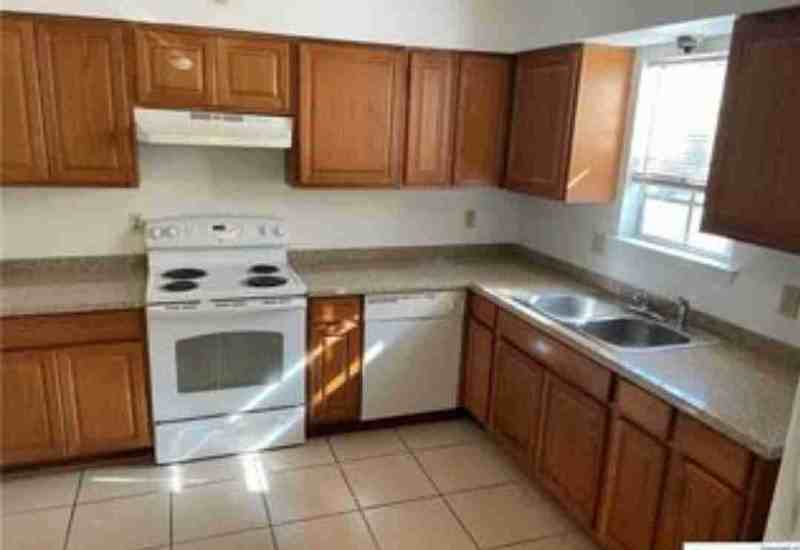 1805 Cedarhill Dr #A - Photo 5 of 12