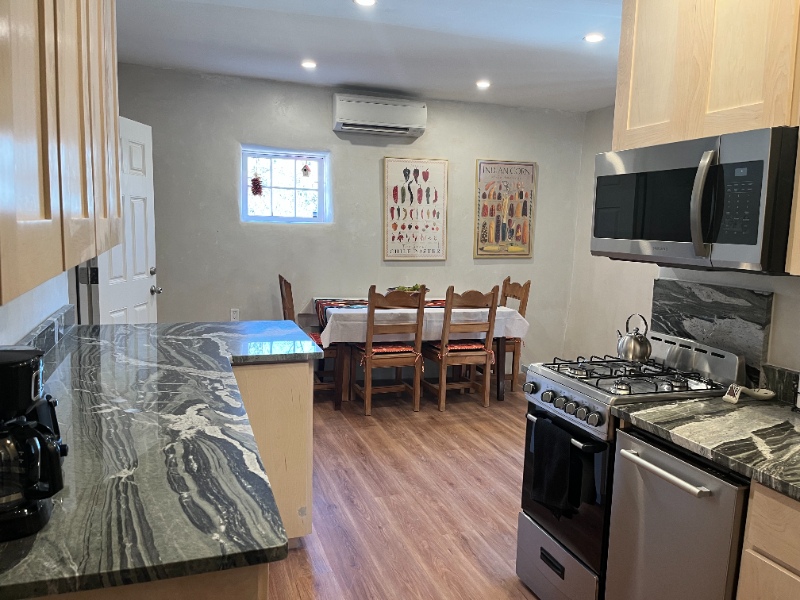 1167 E Alameda St #B - Photo 3 of 25