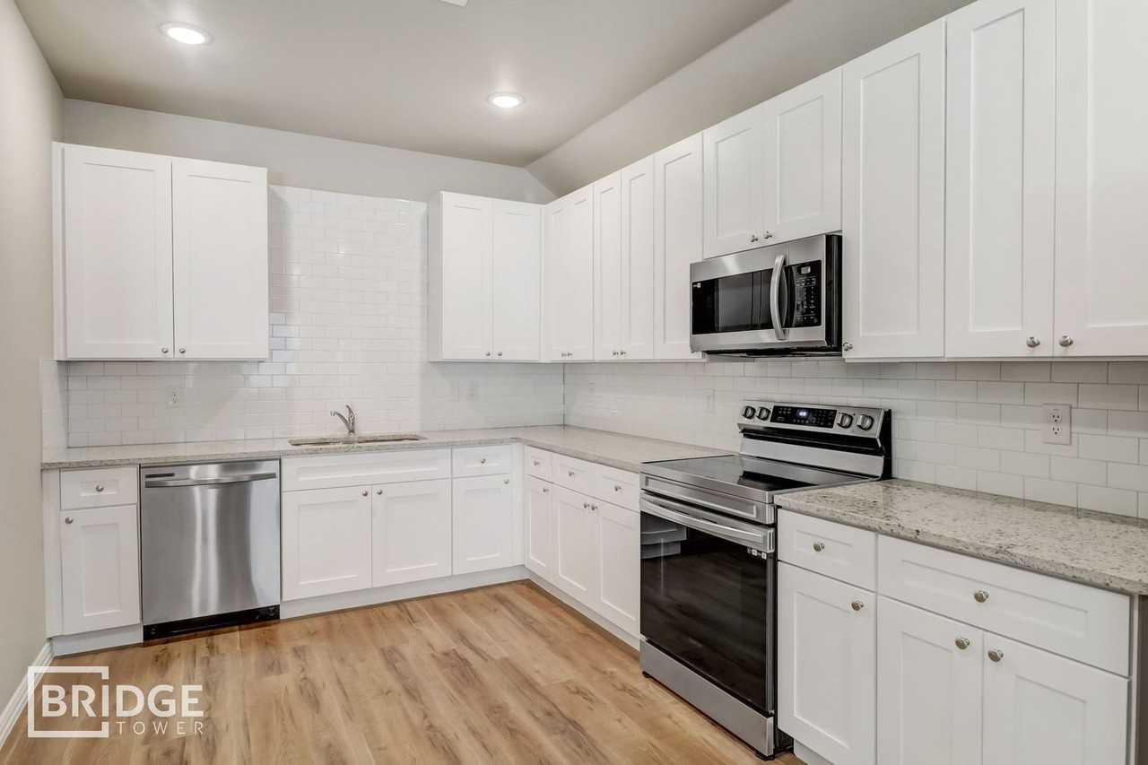 1037 E Golden Ln - Photo 6 of 15