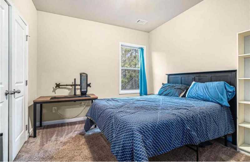 106 Logan Pass Dr - Photo 2 of 7