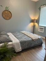 featured image of 1685 Rose Ave