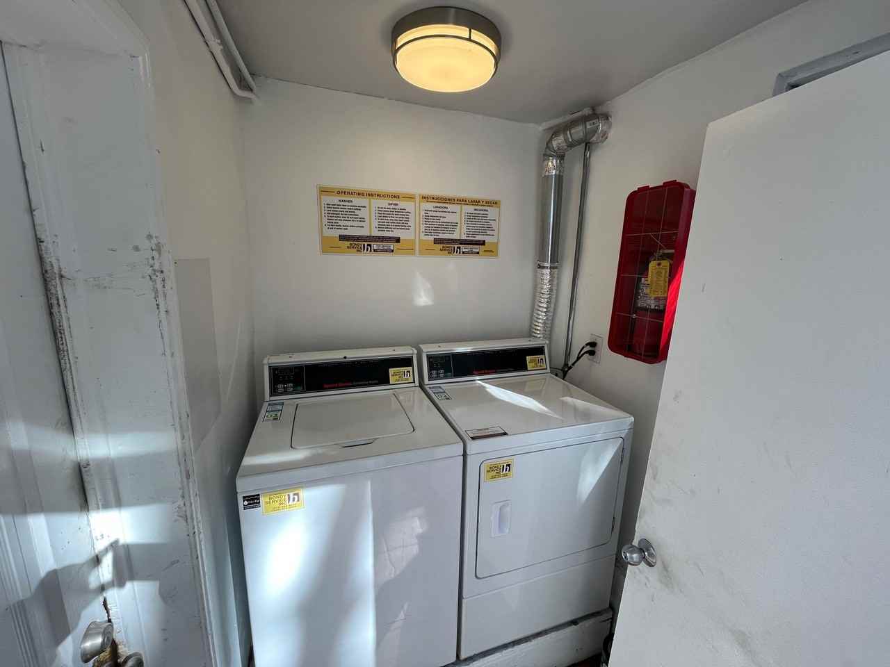 621 Midvale Avenue - Photo 2 of 3