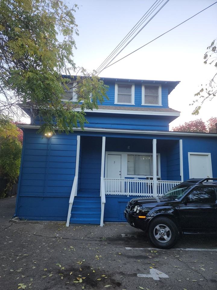 215 Semple Street - Photo 6 of 6
