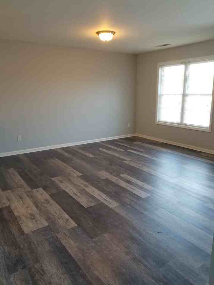 15 Coats Cir - Photo 4 of 8