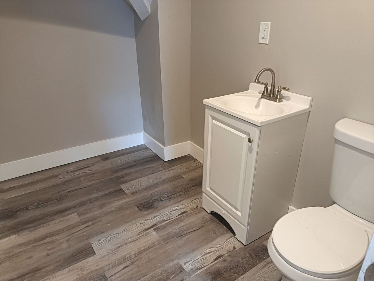 4787 N Sherman Blvd - Photo 5 of 18