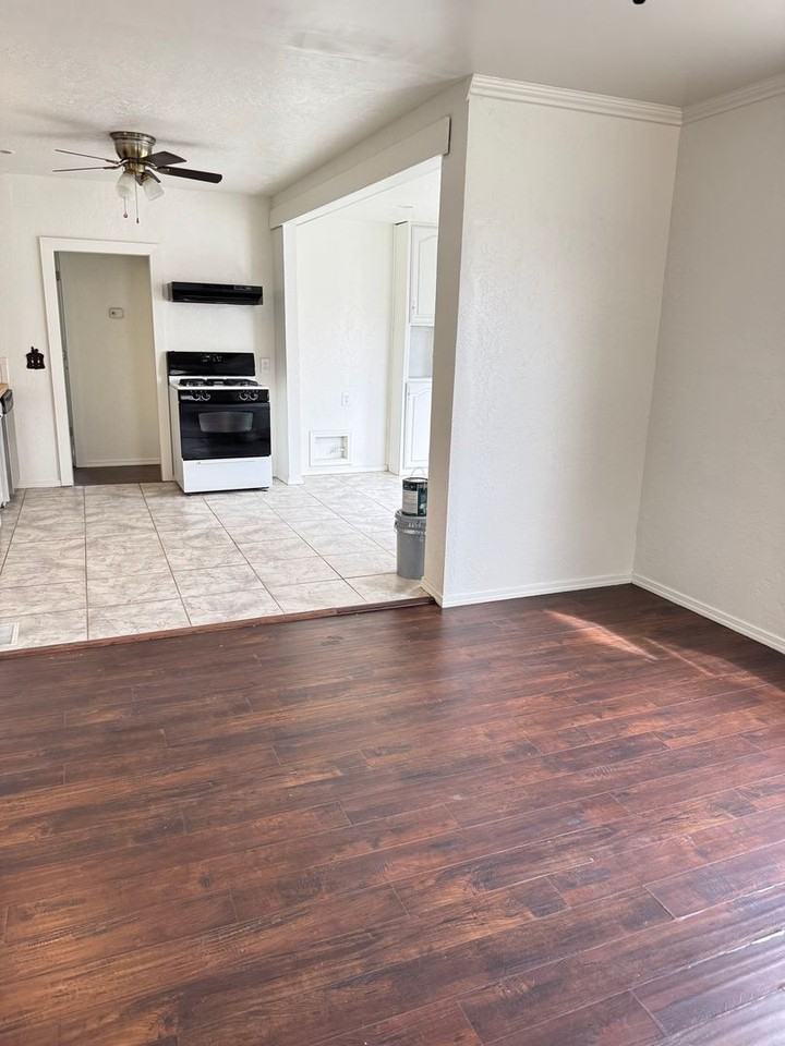 616 E Mansur Ave - Photo 2 of 14