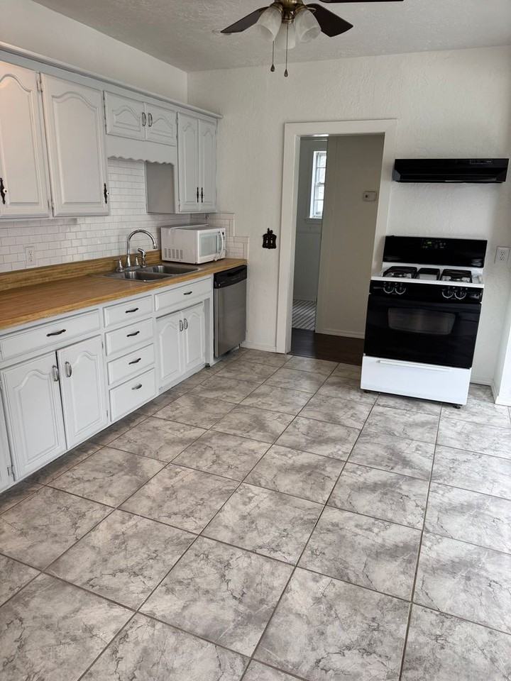 616 E Mansur Ave - Photo 4 of 14