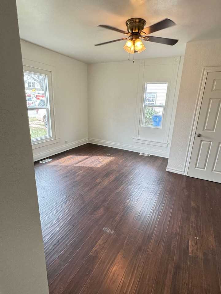 616 E Mansur Ave - Photo 6 of 14