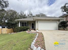 featured image of 3 Coolwater Ln