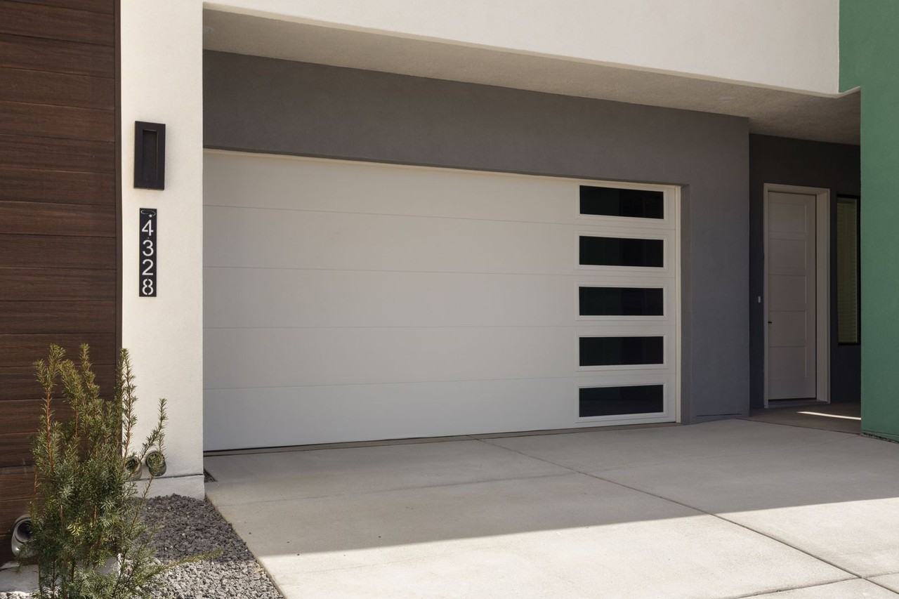 4328 Wymont Cir Ne - Photo 2 of 39