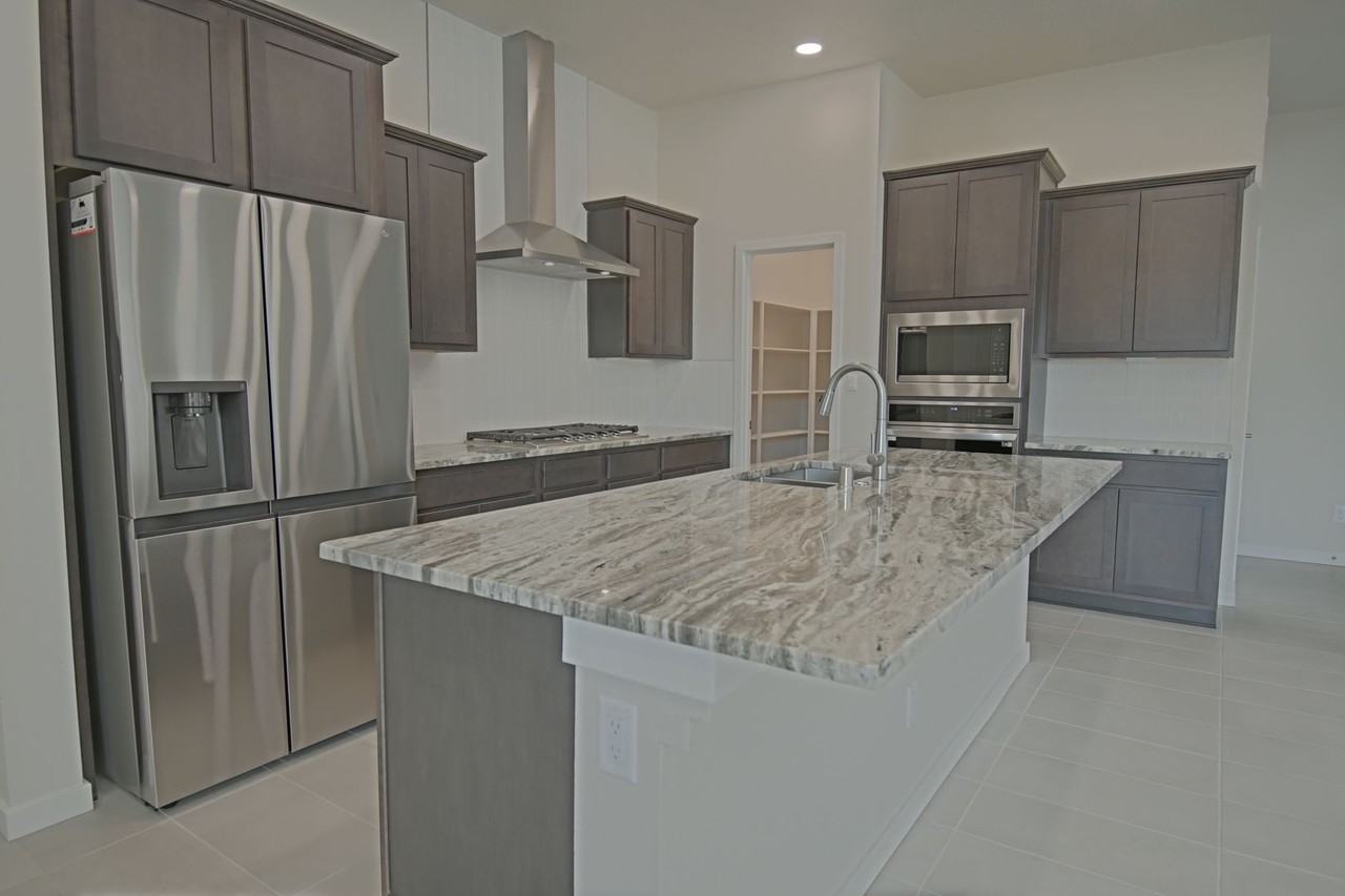 4328 Wymont Cir Ne - Photo 6 of 39