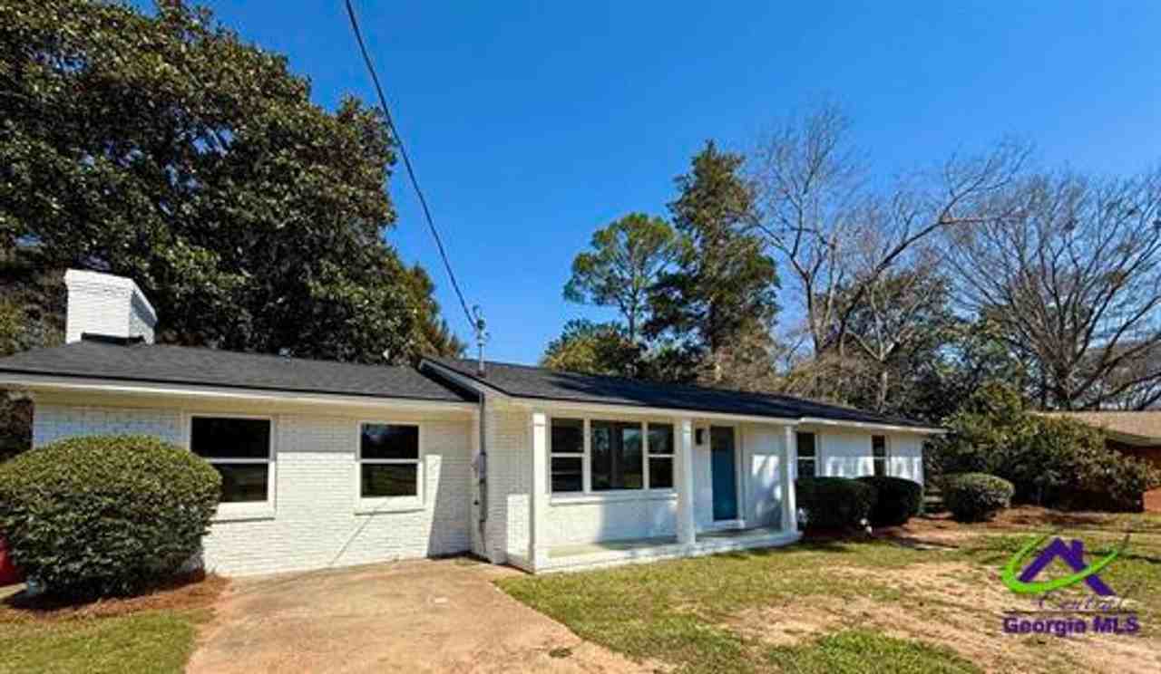 105 Miller Ct - Photo 2 of 36