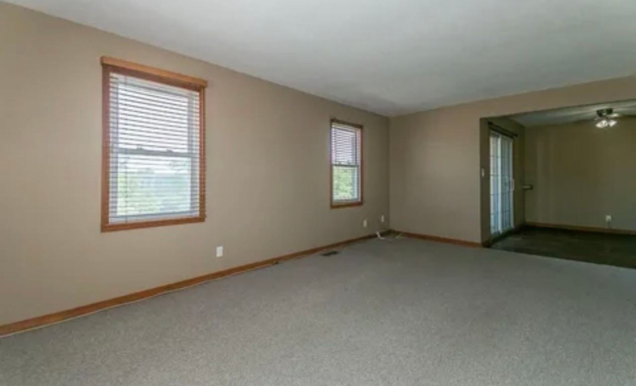 5836 Tiffany Ct - Photo 2 of 12
