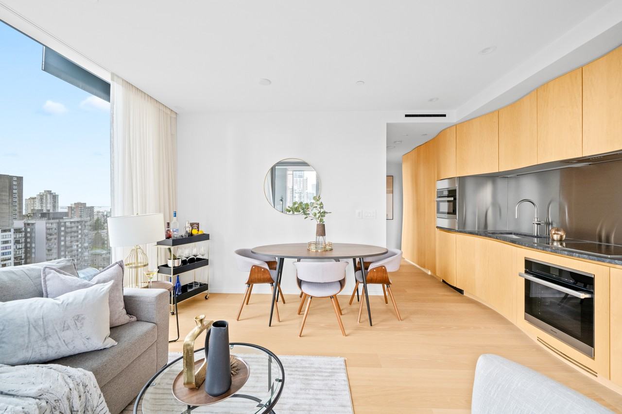 1568 Alberni Street #1500 - Photo 4 of 24