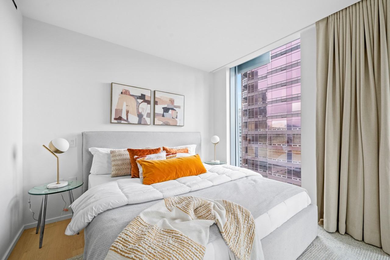 1568 Alberni Street #1500 - Photo 7 of 24