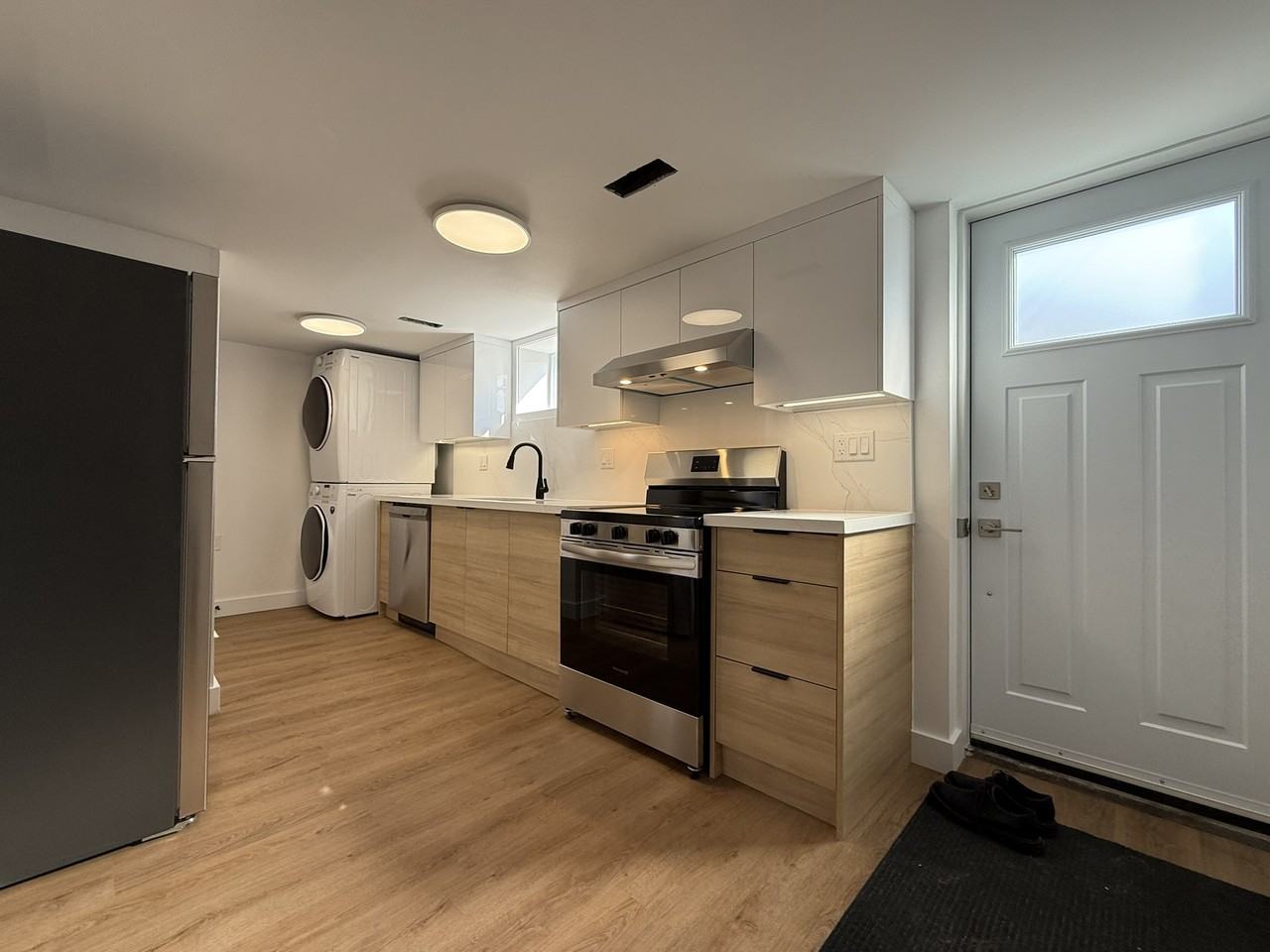 223 Rosemount Avenue #BSMT - Photo 2 of 13