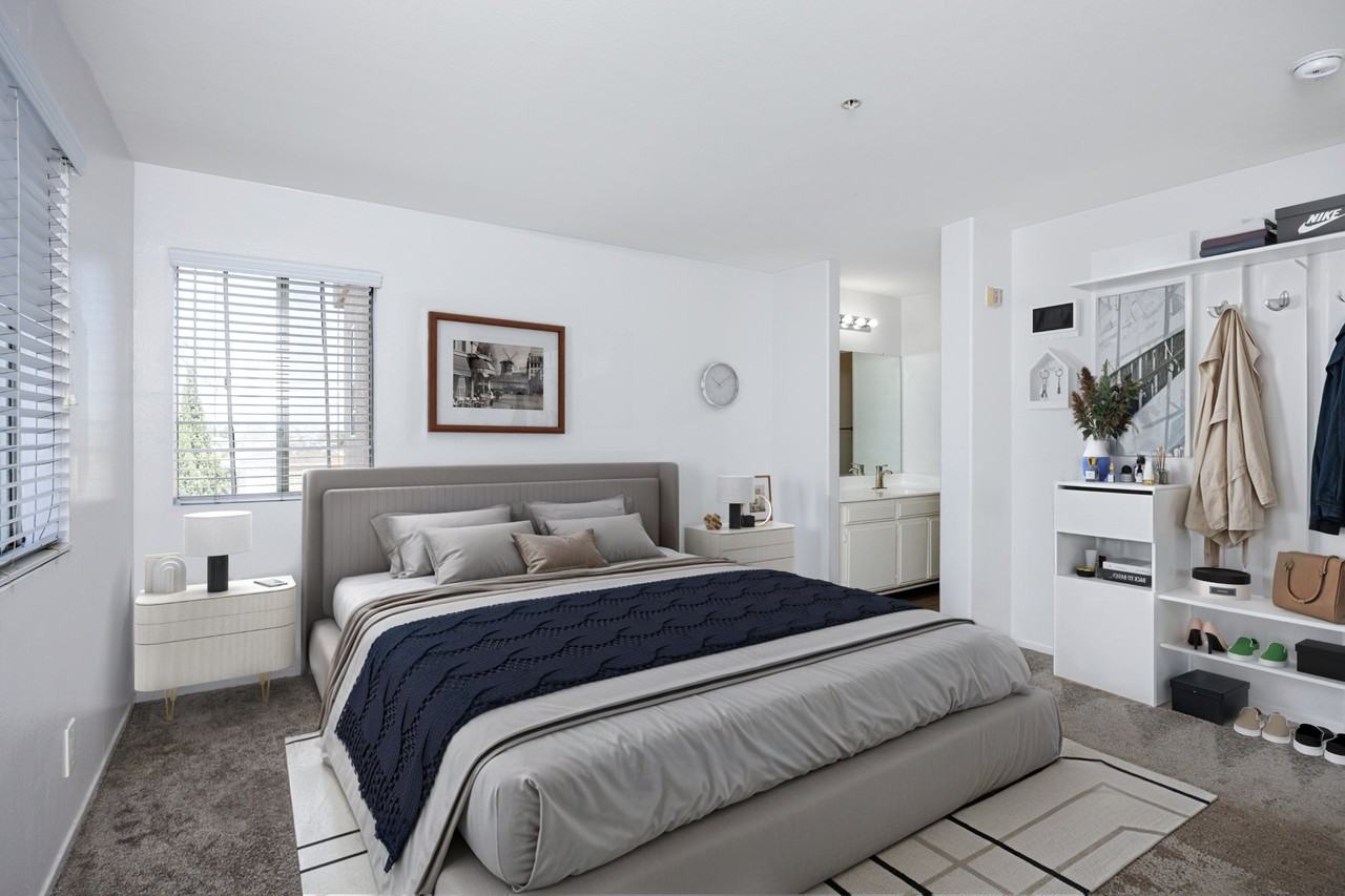 Crown Ridge Apartments - Photo 7 of 9