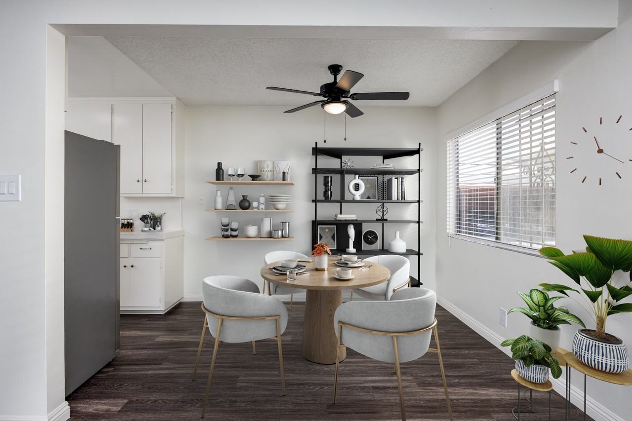 Cesar Manor - Photo 7 of 19