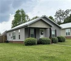 featured image of 1126 Willow St