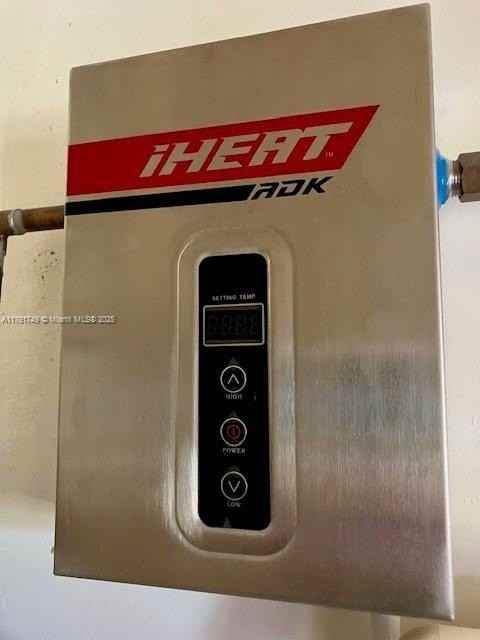 1401 Sw 135th Ter Apt 212h - Photo 7 of 24