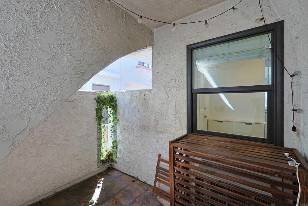 3775 Boundary St - Photo 7 of 27