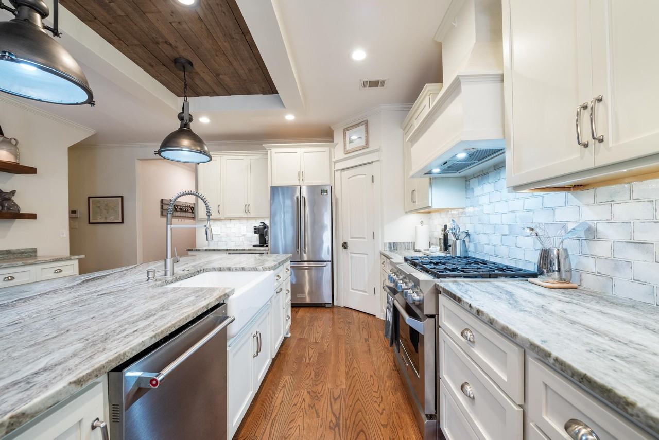 12435 Noni Valley Dr - Photo 4 of 28