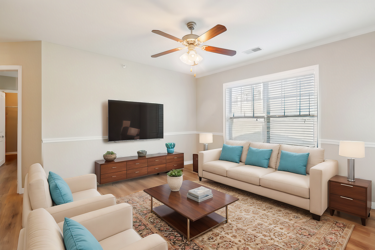 Water's Bend - Photo 7 of 27