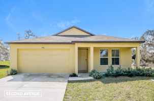 featured image of 2916 W Santana Dr