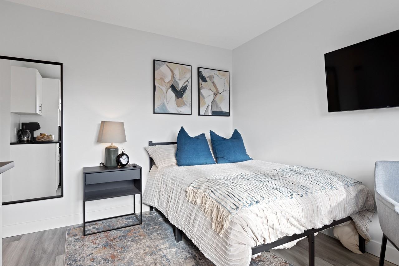 255 Somerset E. - Photo 2 of 50