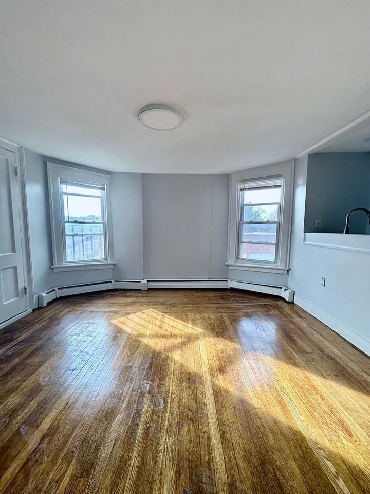 173-175 Park Street - Photo 2 of 13
