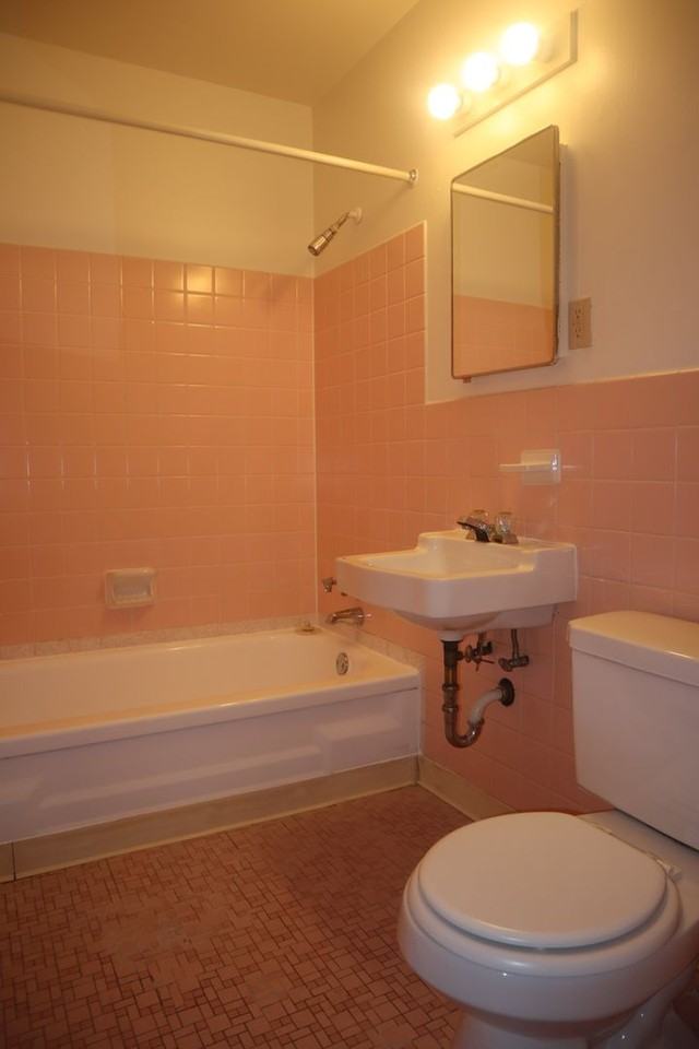 24130-36 Euclid Ave. - Photo 6 of 8