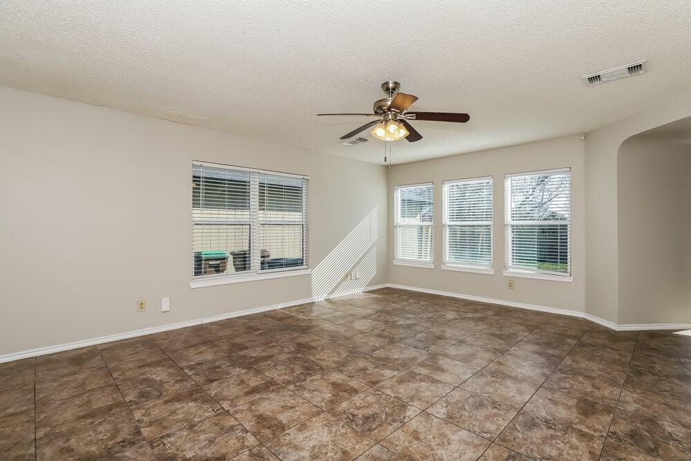 8320 Morning Grove Dr - Photo 6 of 17