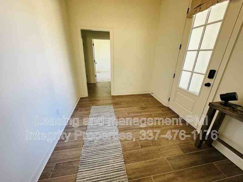 117 Preston Rose Ln - Photo 4 of 25