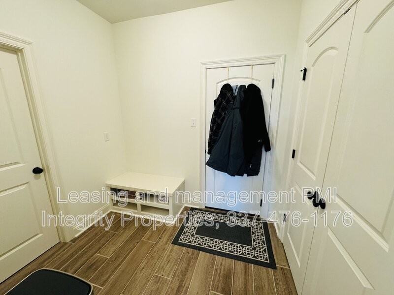 117 Preston Rose Ln - Photo 7 of 25