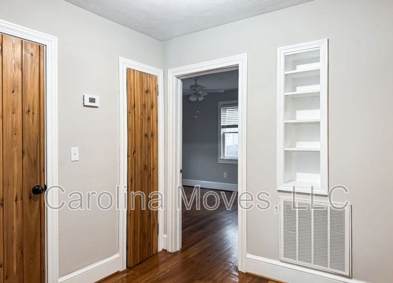 303 E A Ave - Photo 7 of 11