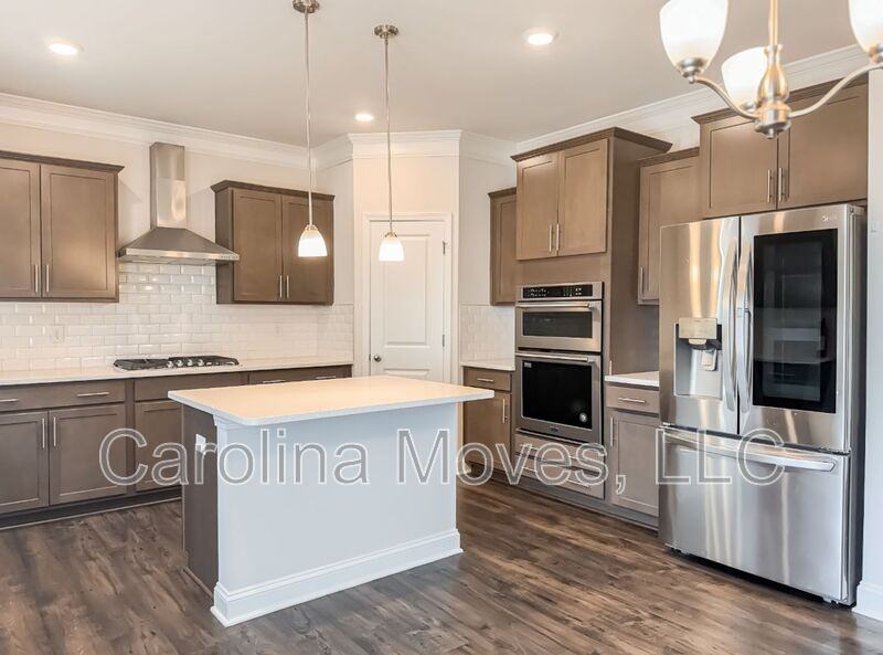 107 General Store Way - Photo 5 of 19