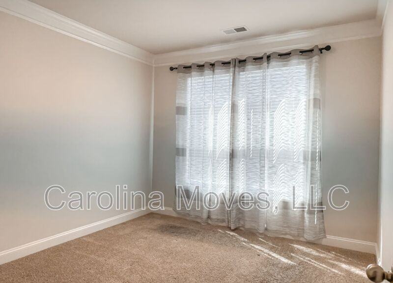 107 General Store Way - Photo 7 of 19