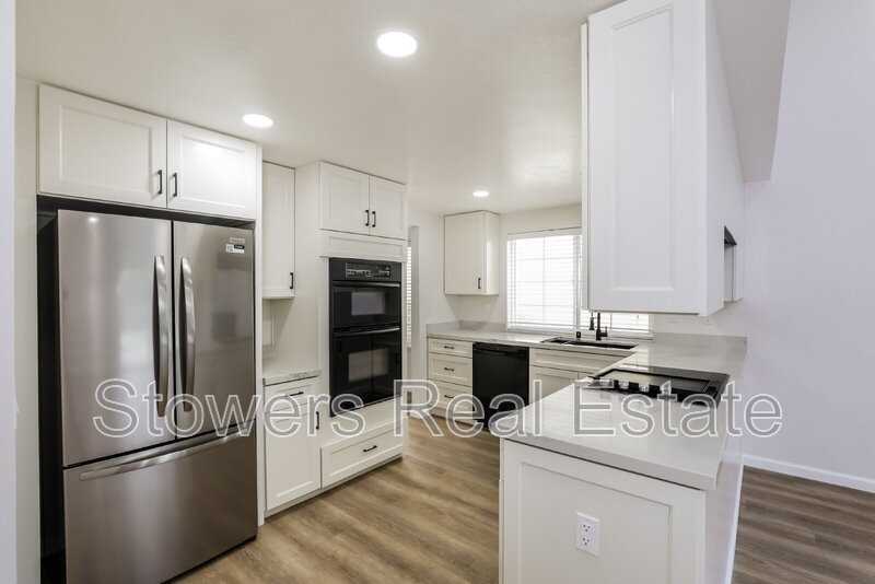 93 Monasterio Ct - Photo 7 of 20