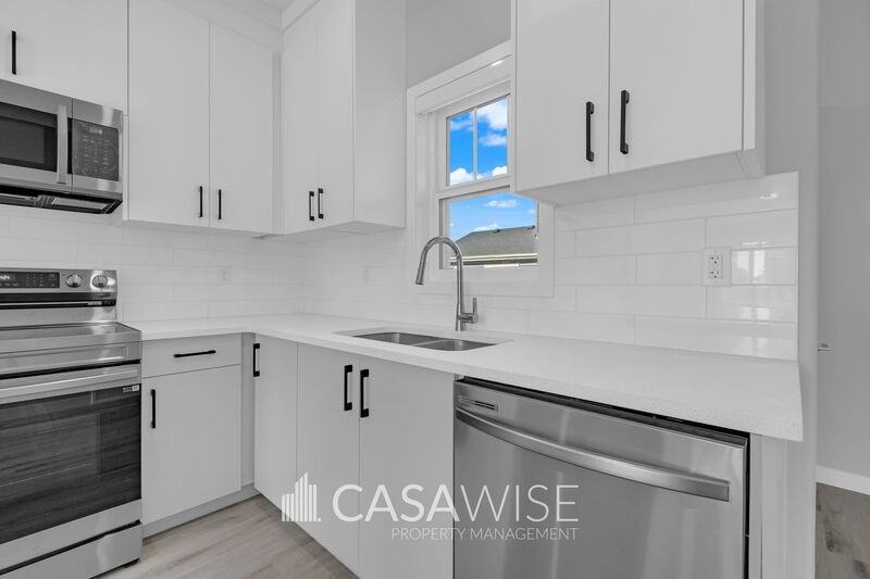 6228 Hampton Gray Ave Nw #MAIN - Photo 2 of 27