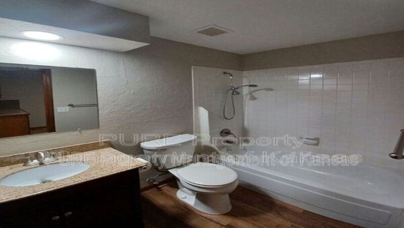 3618/3620 Sw Kiowa Street - Photo 3 of 22