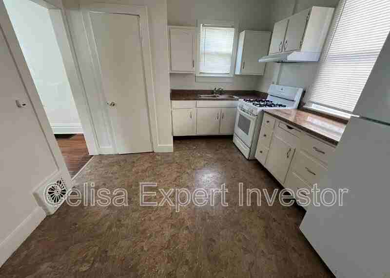 1209 W Wildwood Ave - Photo 4 of 8