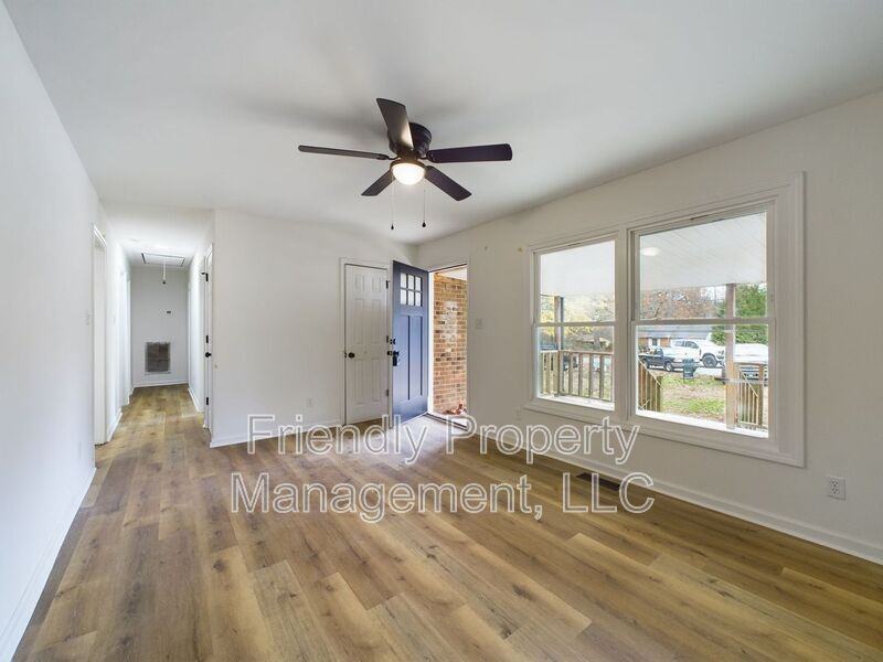 7706 Newsome Ct - Photo 2 of 15