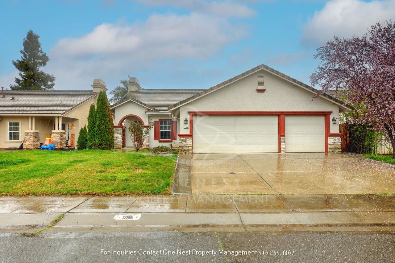 516 Star Ct - Photo 2 of 23